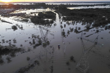 Over 100 dead in southern Brazil floods