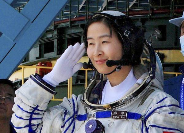 Una donna astronauta per la missione cinese