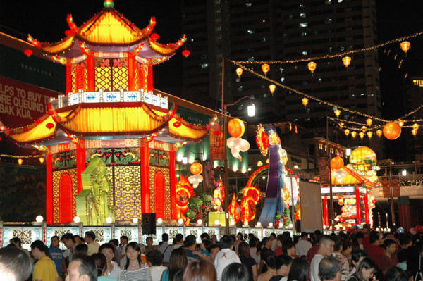 al Moonfest, evento di grande richiamo che dal 13 al 15 settembre all’Esplanade di Singapore recupera le tradizioni folcloristiche cinesi (©Singapore Tourism Board)