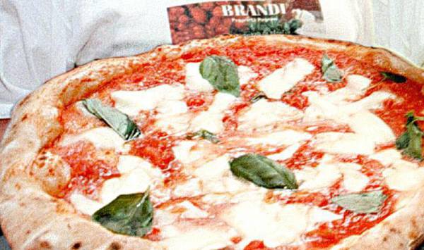 La pizza margherita compie 125 anni Prodotti tipici Terra&amp;Gusto