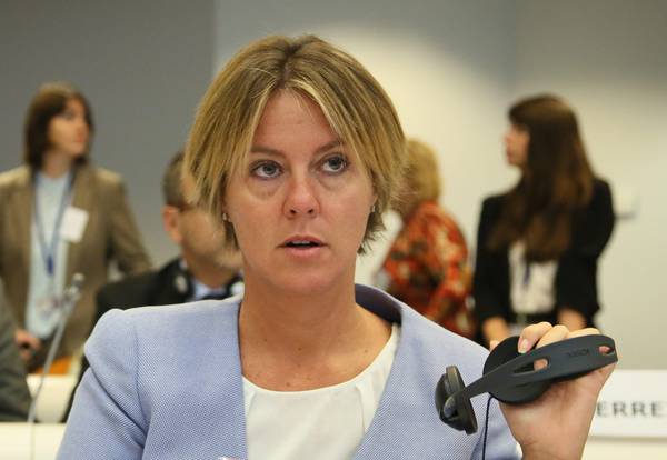 Ebola: Lorenzin, Fermare Virus Con Coordinamento Globale - Semestre ...