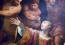 Un particolare del dipinto restaurato di Giorgio Vasari raffigurante la lapidazione di Santo Stefano (ANSA)