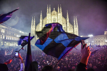 Scudetto Inter: migliaia a Piazza Duomo,festa scalda Milano