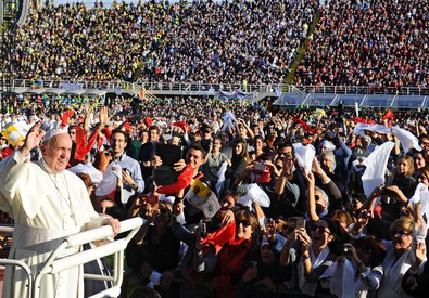 Il Papa arriva allo stadio Franchi (ANSA)