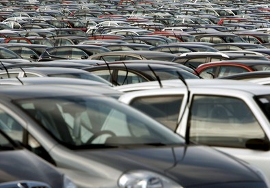 Cresce anche a settembre il mercato europeo dell'auto (ANSA)