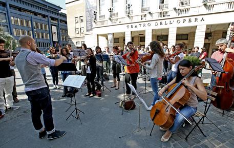 Opera Roma conferma i 182 licenziamenti di coro e orchestra (foto: ANSA )