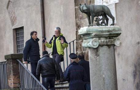 Perquisizioni dei Carabinieri in Campidoglio © ANSA