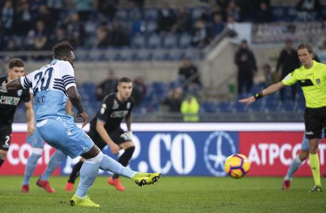 Lazio-Empoli 1-0: al 42' del pt, Provedel atterra Caicedo in area di rigore, dal dischetto lo stesso Caicedo sigla il vantaggio © ANSA