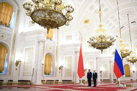 Il presidente cinese Xi Jinping al Cremlino da Putin nel marzo scorso © EPA
