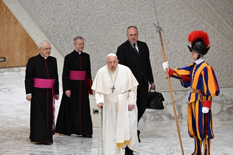 El Papa durante la audiencia en el Vaticano.