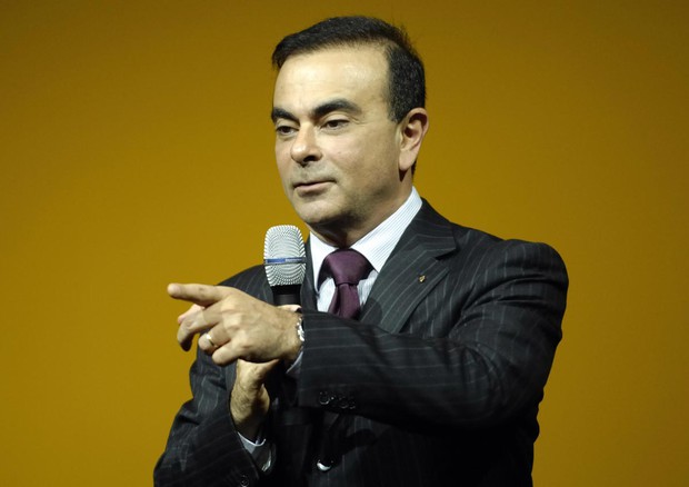 Carlos ghosn at nissan case #7