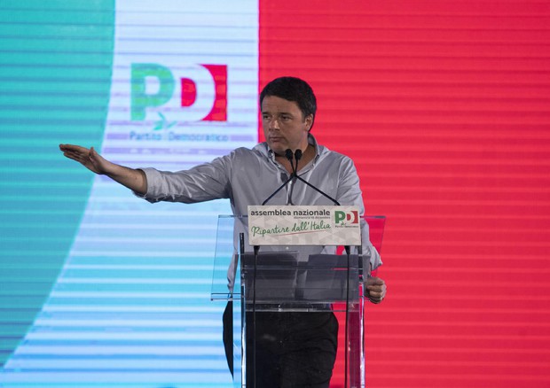 Matteo Renzi all'assemblea Pd (ANSA)