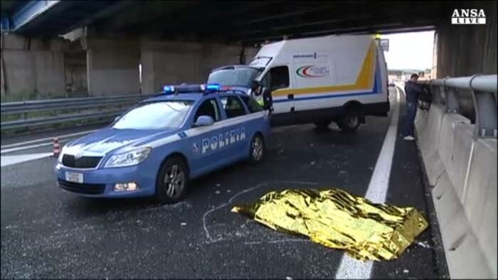 Incidenti Stradali 2 Morti In A1 Toscana ANSA It