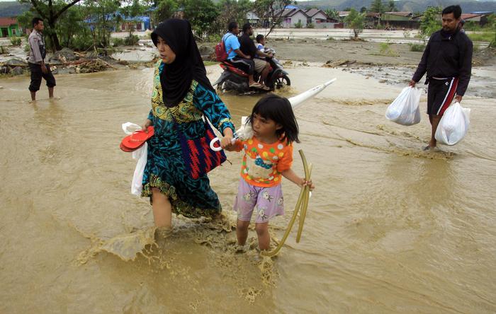 Indonesia Alluvioni Ora 89 Le Vittime Ultima Ora Ansa It