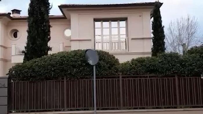 Ucraina La Presunta Villa Di Zelensky A Forte Dei Marmi Italia Ansa It