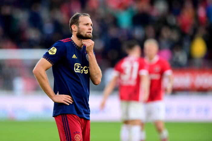 Daley Blind risolve il contratto non giocherà più dell Ajax Gloo