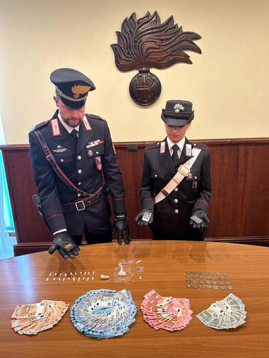 Supermarket Della Droga A Viterbo Irruzione Dei Carabinieri Notizie