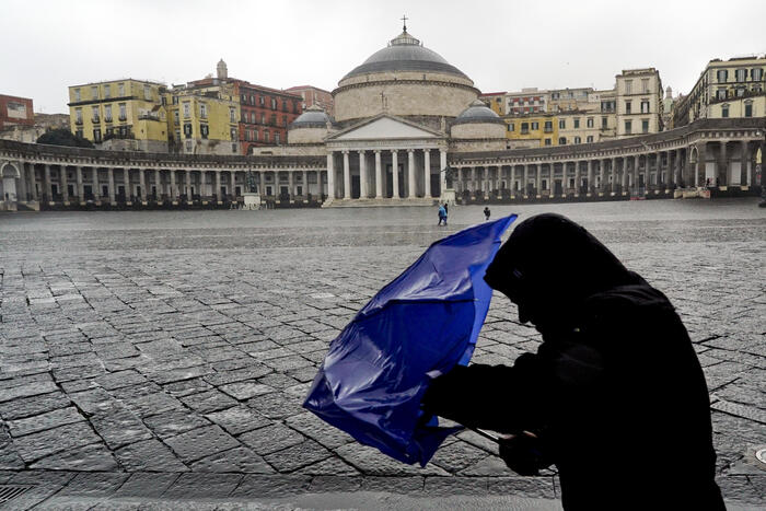 Maltempo Da Stasera Allerta Gialla Per Tutta La Campania Notizie