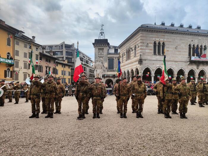 Adunata Alpini A Biella Concorso Per Medaglia E Manifesto Notizie