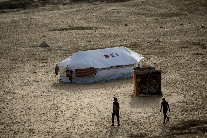 Displaced Palestinians take shelter in Rafah, southern Gaza