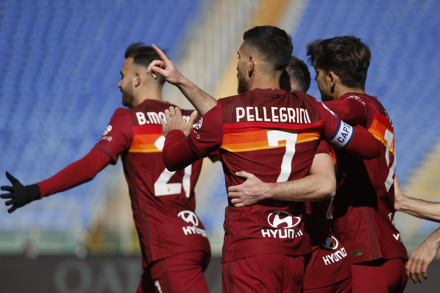 Serie A Roma Udinese 3 0 Calcio Ansa It