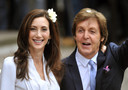 Paul McCartney , 69 anni ha pronunciato oggi il suo terzo si sposando questo pomeriggio la ricca ereditiera americana Nancy Shevell