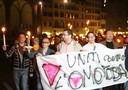Una manifestazione contro l'omofobia