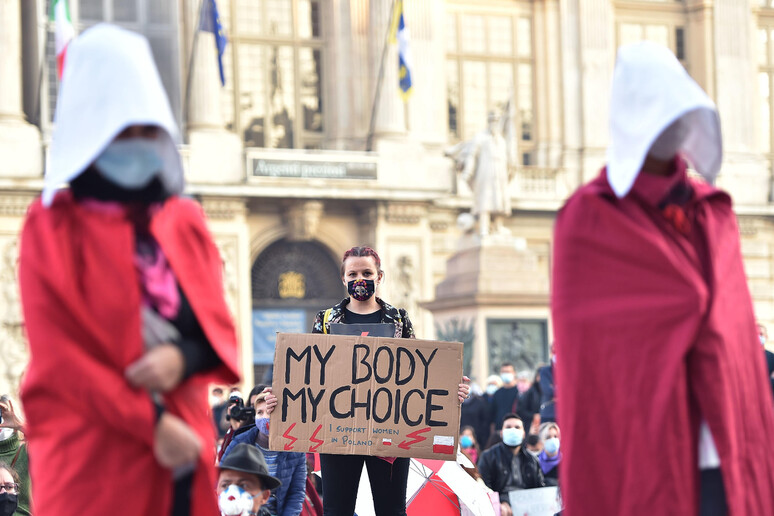 L Eredit Dei Movimenti Femministi Italiani A Anni Dal Manifesto Di