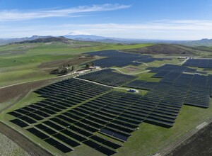 E’ vero che le imprese che realizzano impianti solari possono chiedere l’esproprio obbligatorio dei terreni?