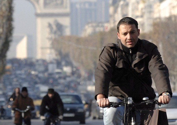 Presto pista ciclabile sugli Champs-Elysées © ANSA 