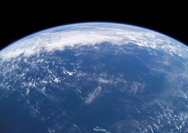 Gli oceani visti dalla Stazione Spaziale Internazionale (fonte: NASA) © Ansa