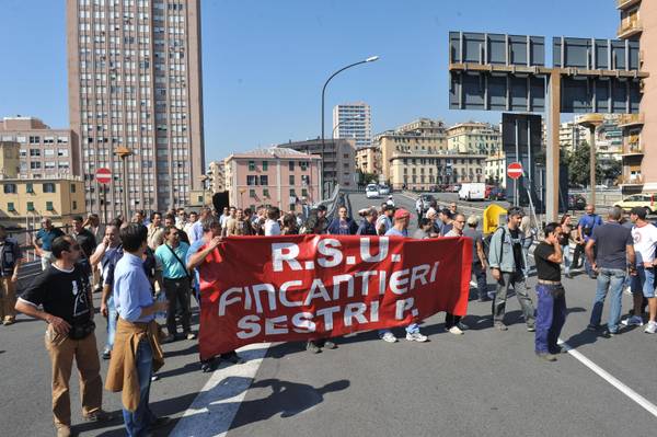 SCIOPERO A MANIFESTAZIONE OPERAI DELLA FINCANTIERI A GENOVA