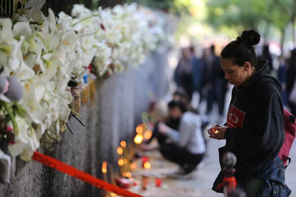 Burials held in Serbia for some victims of mass shootings