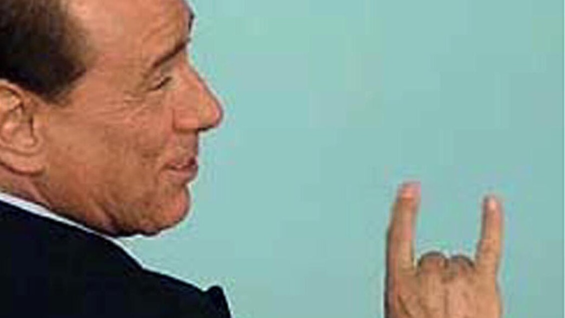 Silvio Berlusconi a Pescara il 10 aprile 2003