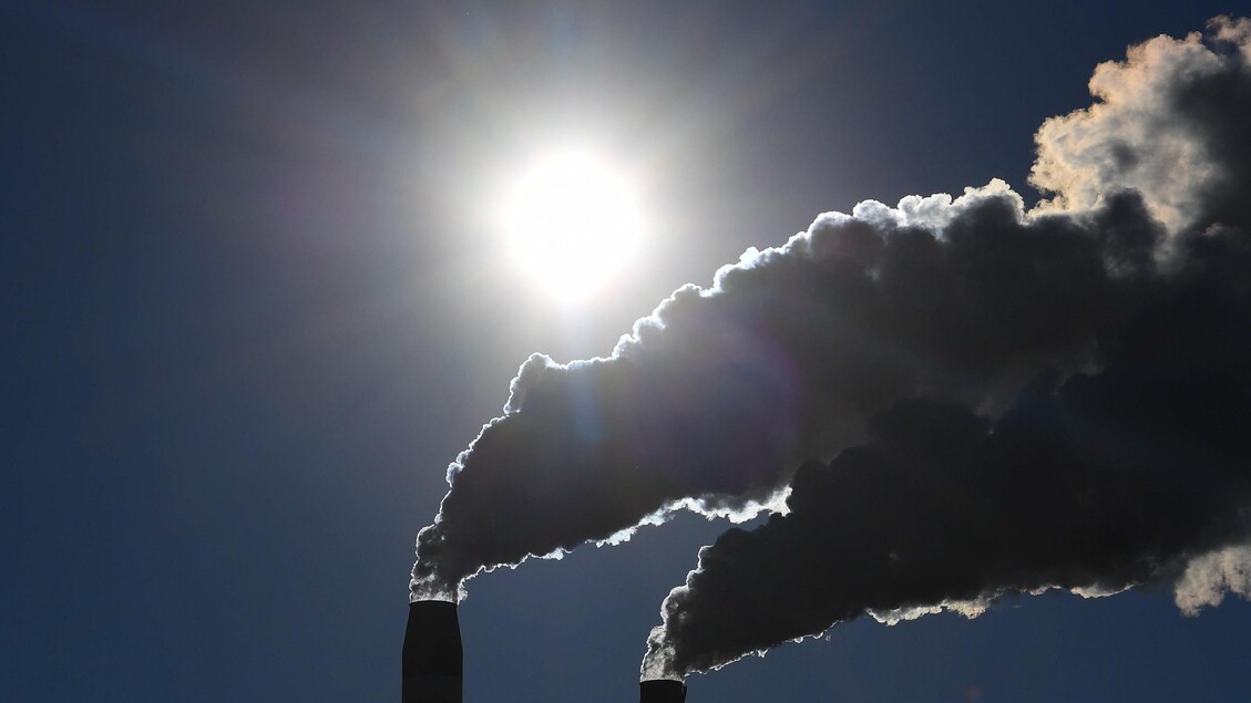 L'Ue propone il rinvio della carbon tax, in vigore dal 2027