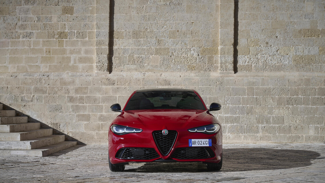 Alfa Romeo Giulia Stelvio e Tonale Tributo Italiano - RIPRODUZIONE RISERVATA