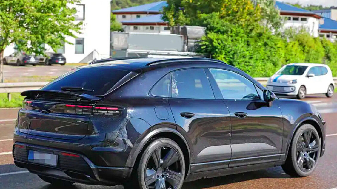 Porsche Macan Ev © ANSA/Autocar