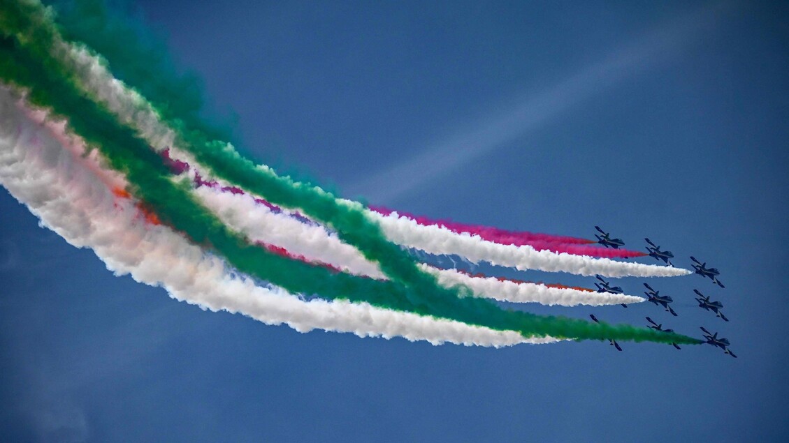 Il passaggio delle Frecce tricolori a Monza © ANSA/AFP