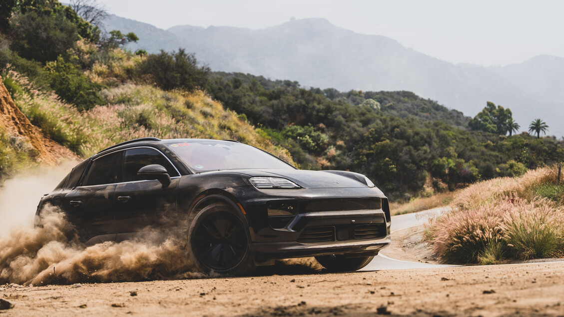 Porsche Macan EV © ANSA/WEB