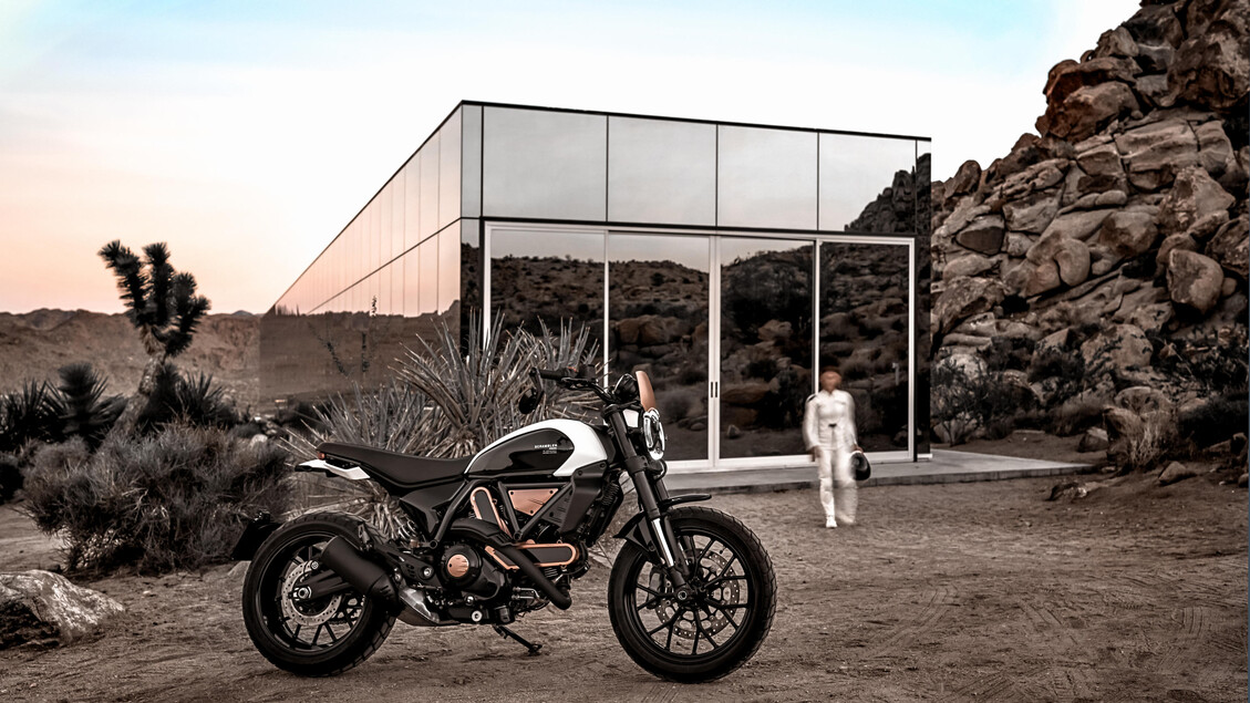 Scrambler 10° Anniversario Rizoma Edition