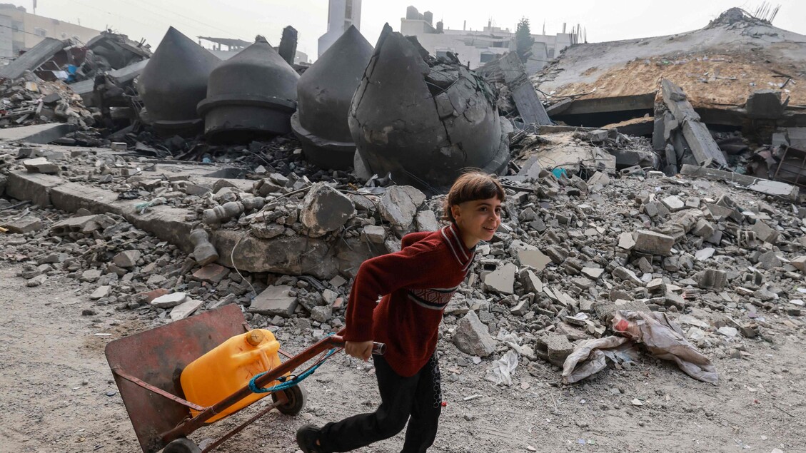 La vita quasi impossibile dei bambini palestinesi&nbsp;a&nbsp;Rafah © ANSA/AFP