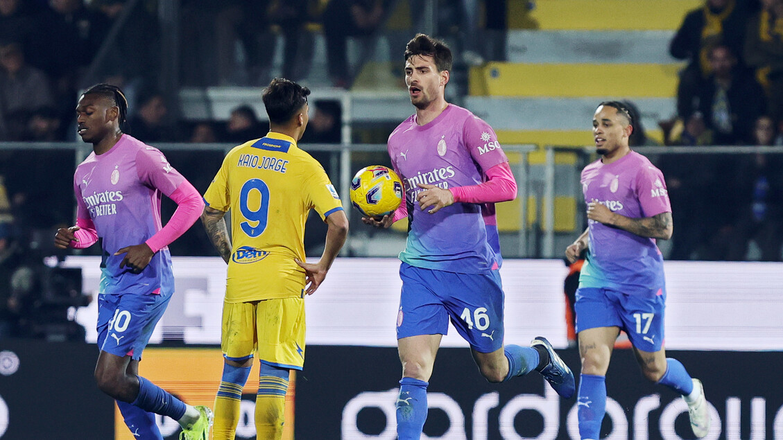Soccer: Serie A; Frosinone-Milan - RIPRODUZIONE RISERVATA