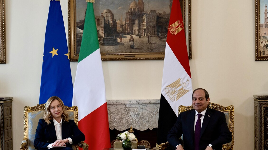 Meloni sente Al Sisi: 'Stabilizzare e ricostruire Gaza'