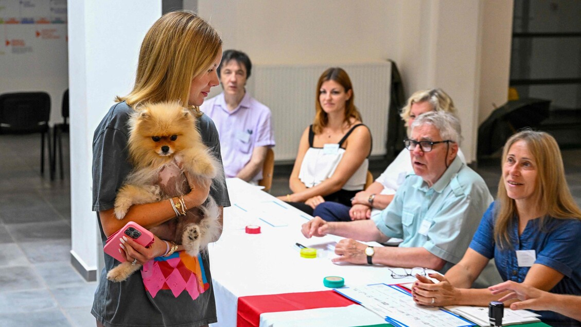 Elezioni Europee, alle urne con il cane