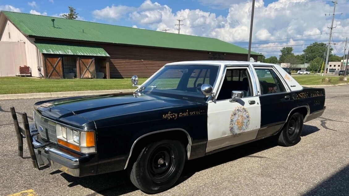 Ford Interceptor Blues Brothers 2000