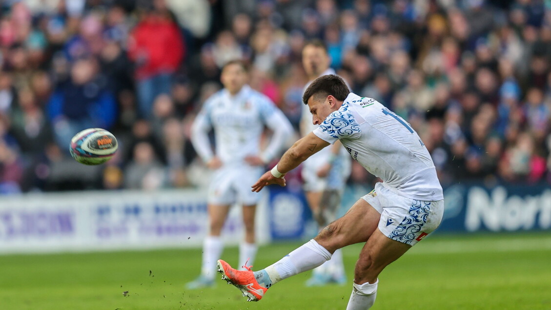 Six Nations: Italy hang on to beat Wales 22-15