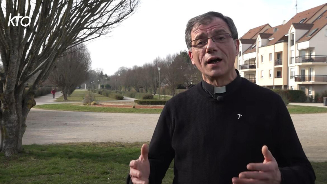 Papa Francesco nomina vescovo il parroco della cattedrale di Angers