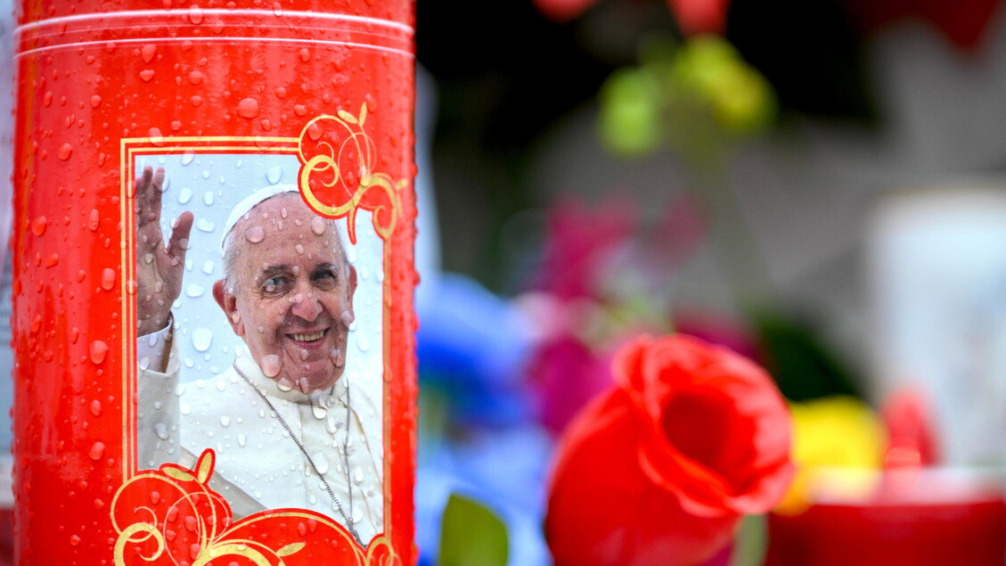 Pope slightly improving, no longer has asthma attacks