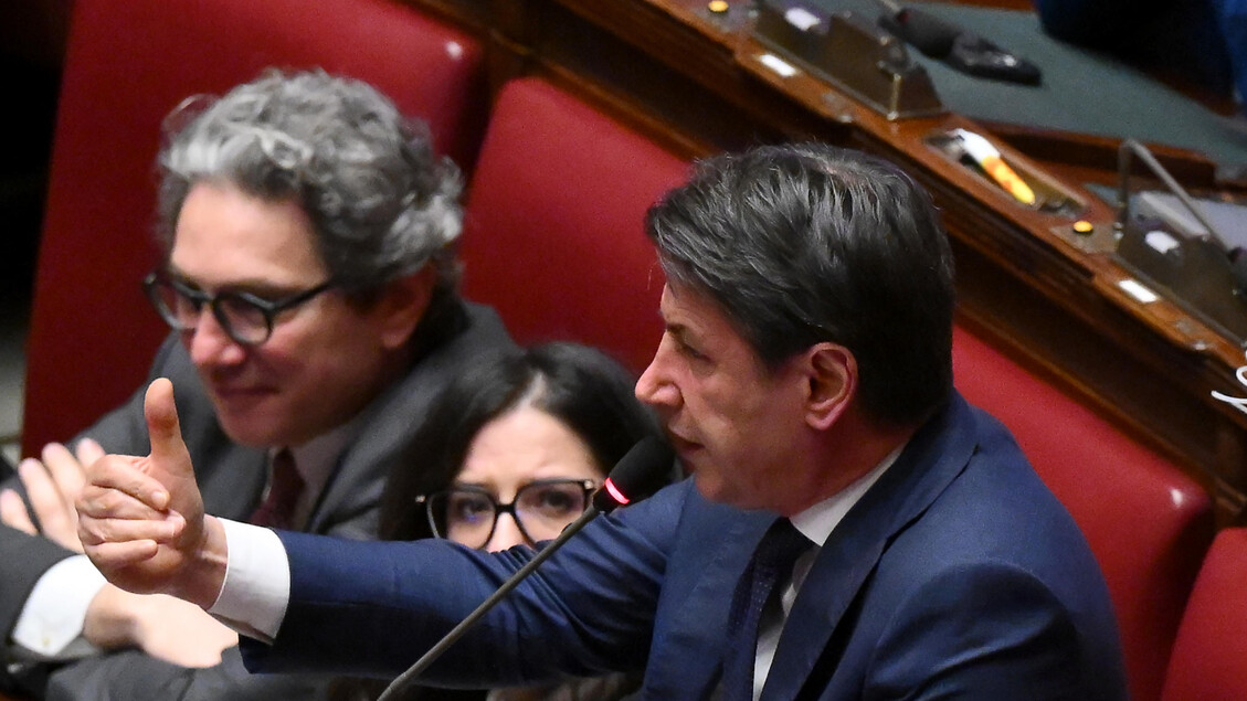 Conte a Santanché, non odiamo la ricchezza ma la disonestà