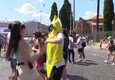'Torniamo a fare rumore', la marea del Gay Pride sfila per le strade di Roma © ANSA
